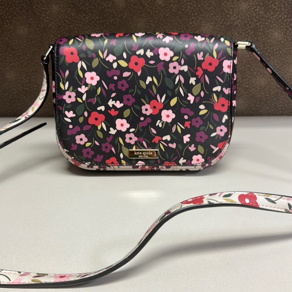 🔥🔥🔥Kate Spade Two Tone Floral Crossbody Bag